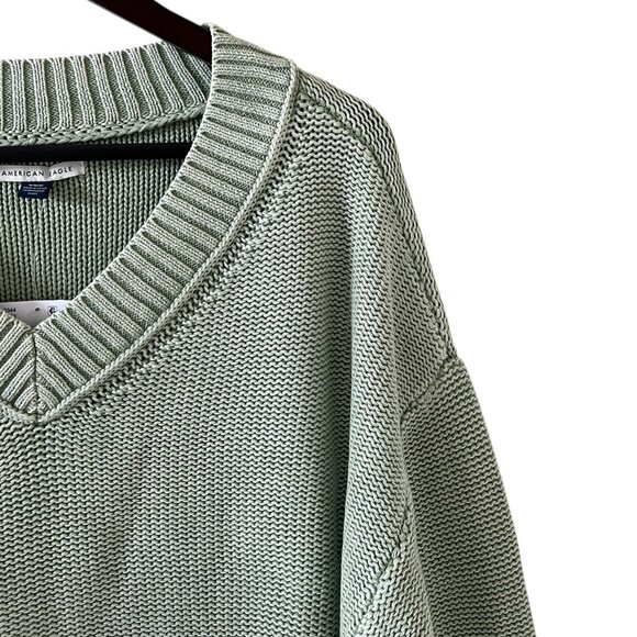 American Eagle NEW Long Weekend V-Neck Sweater In Green Size M - Picture 7 of 15